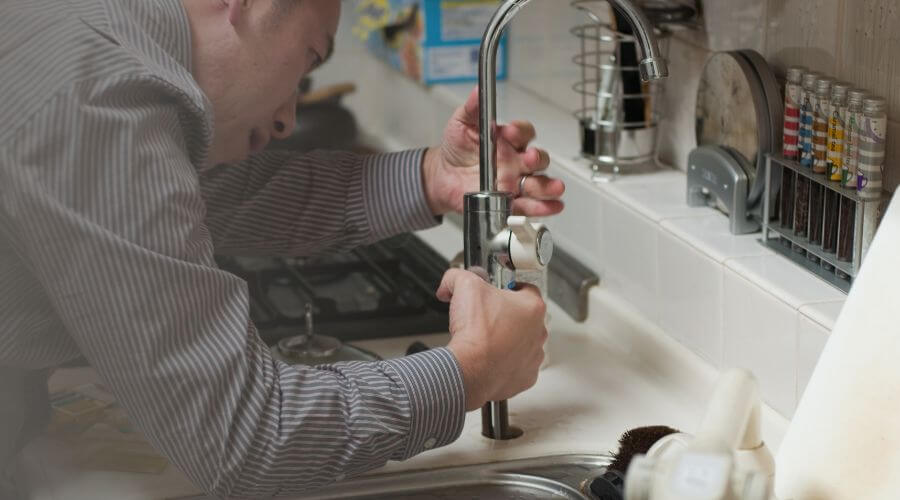 Professional emergency plumbing in Deford, MI